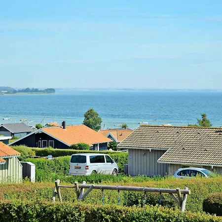 Three-bedroom Holiday In Sjolund 2 Vakantiehuis *
