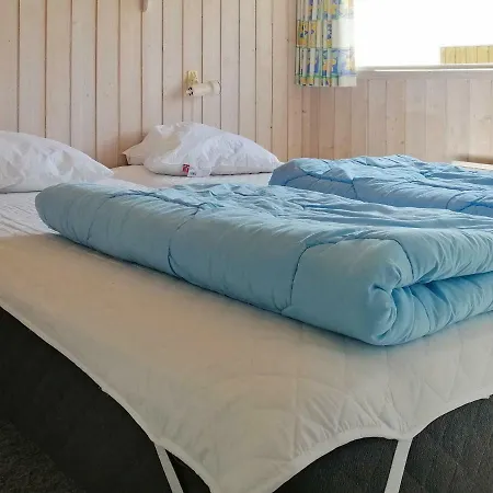 Three-bedroom Holiday In Sjolund 2 Vakantiehuis *